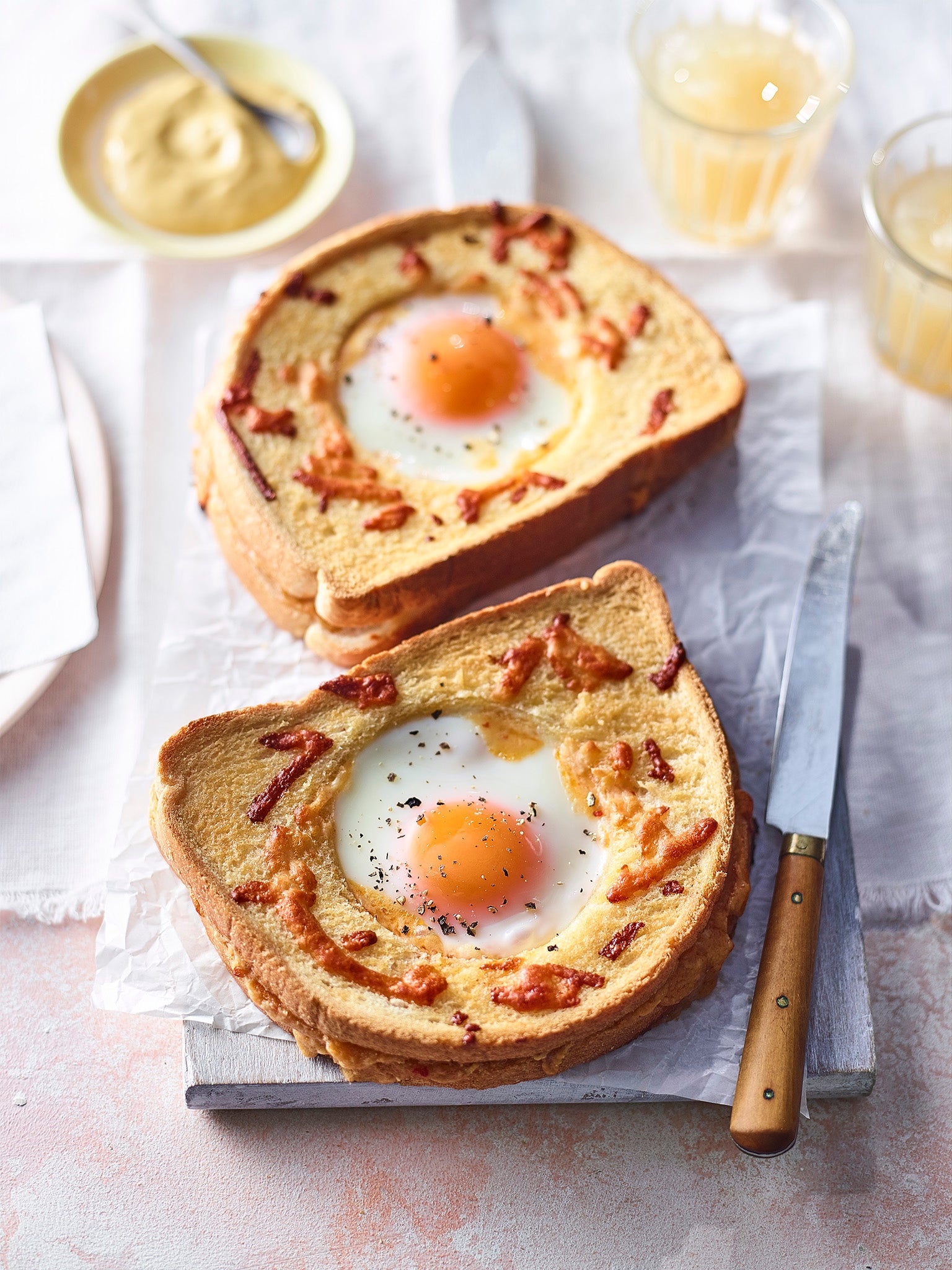 Give your eggy breakfast a luxurious twist with this fantastically tasty treat