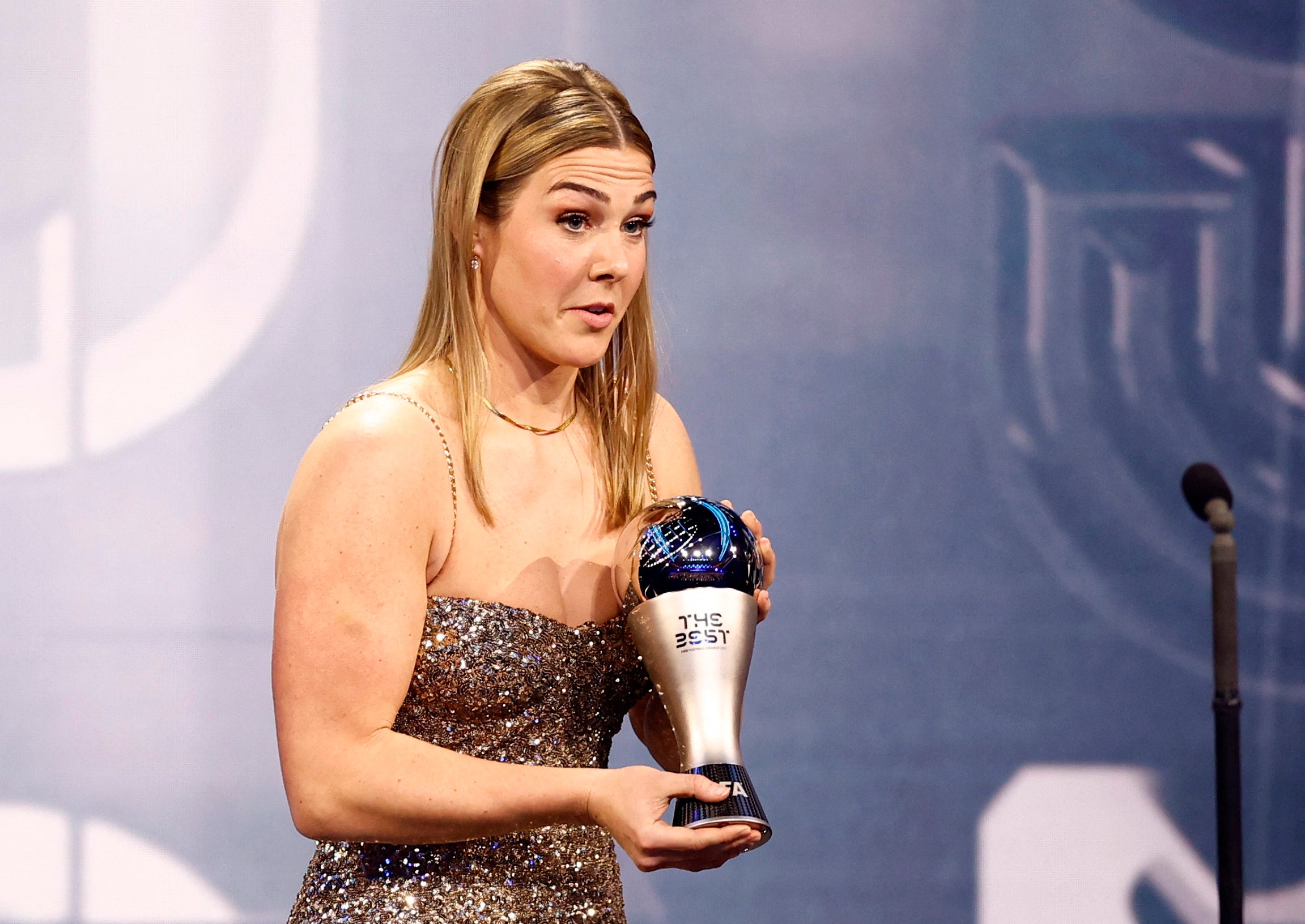 Mary Earps receives her award in Paris