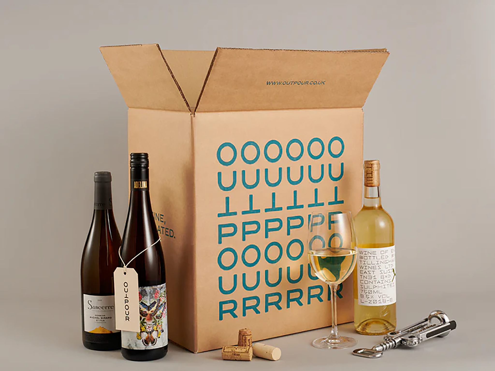 Outpoor white wine hamper