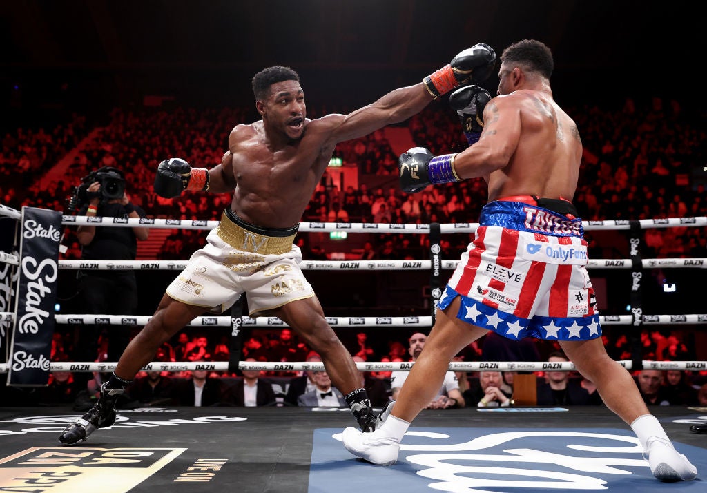 Idris Virgo, left, and Anthony Taylor faced off during in the cruiserweight fight