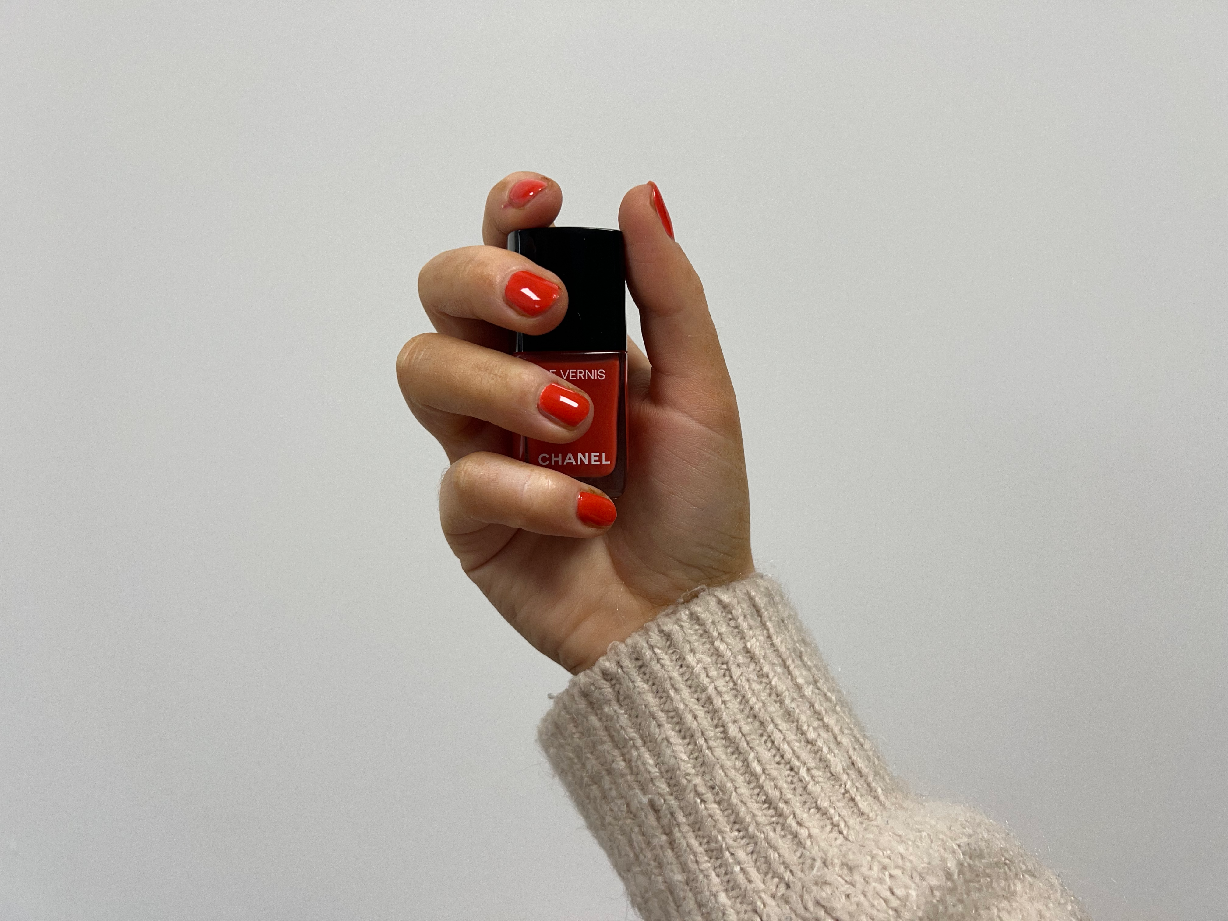 chanel le vernis watermelon.png