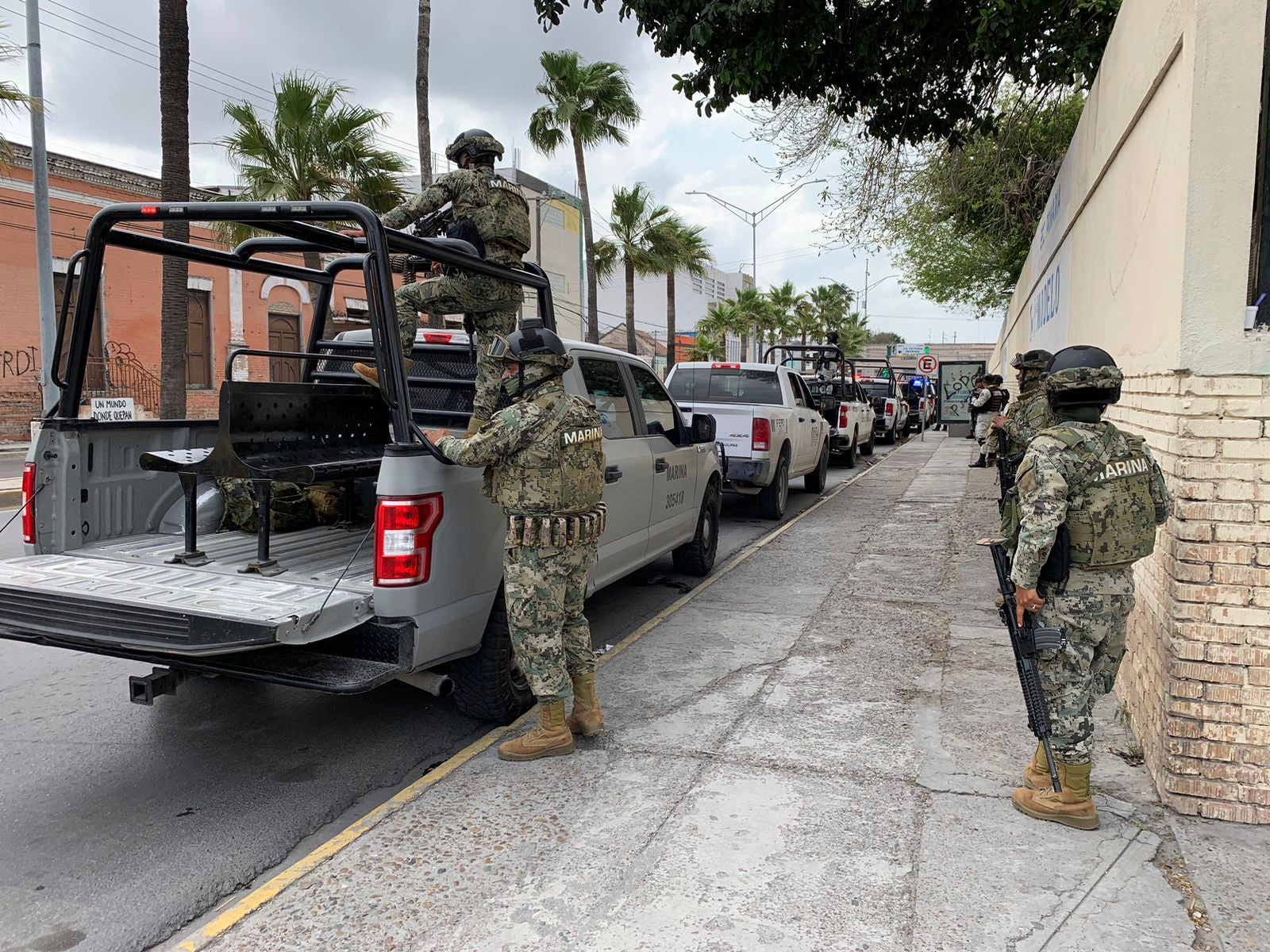 Mexico soldiers search for the kidnapped Americans