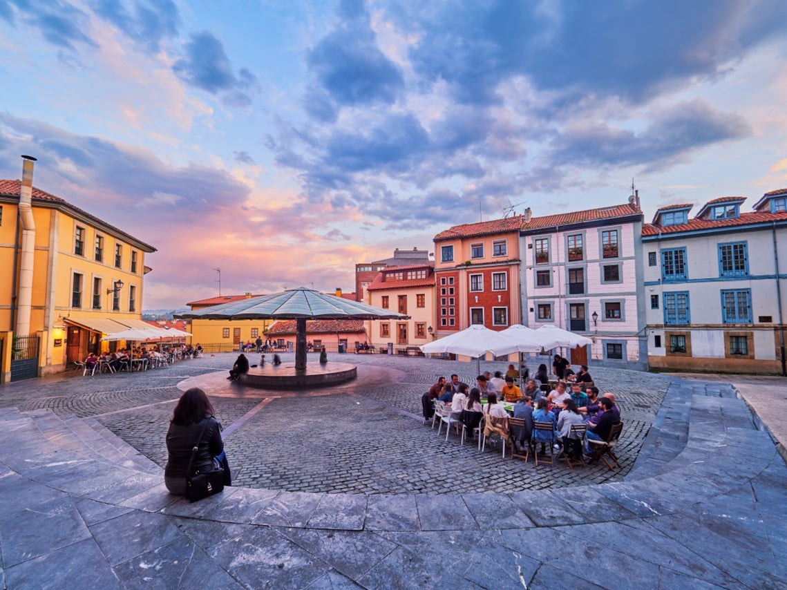 The Plaza del Paraguas