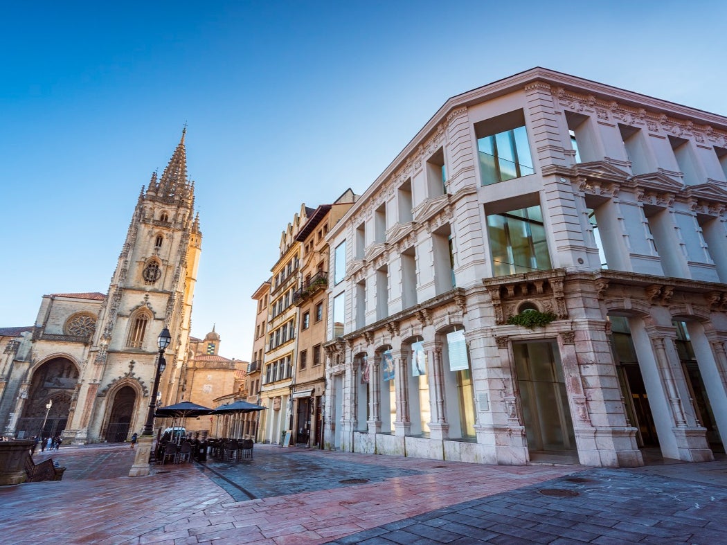 Oviedo cathedral and the Museo de Bellas Artes de Asturias