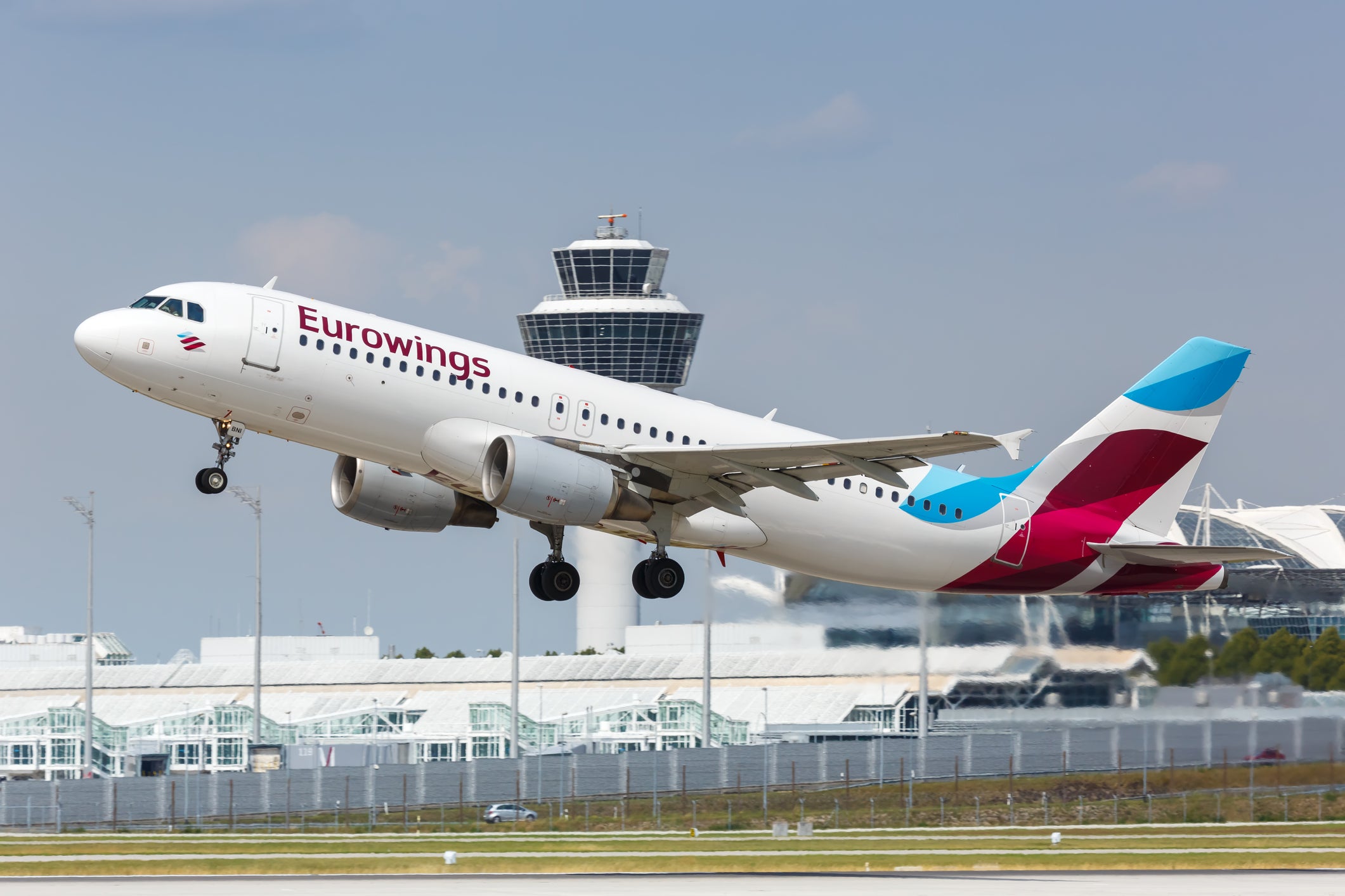 Eurowings is the first airline to introduce in-flight shopping for sustainable aviation fuel