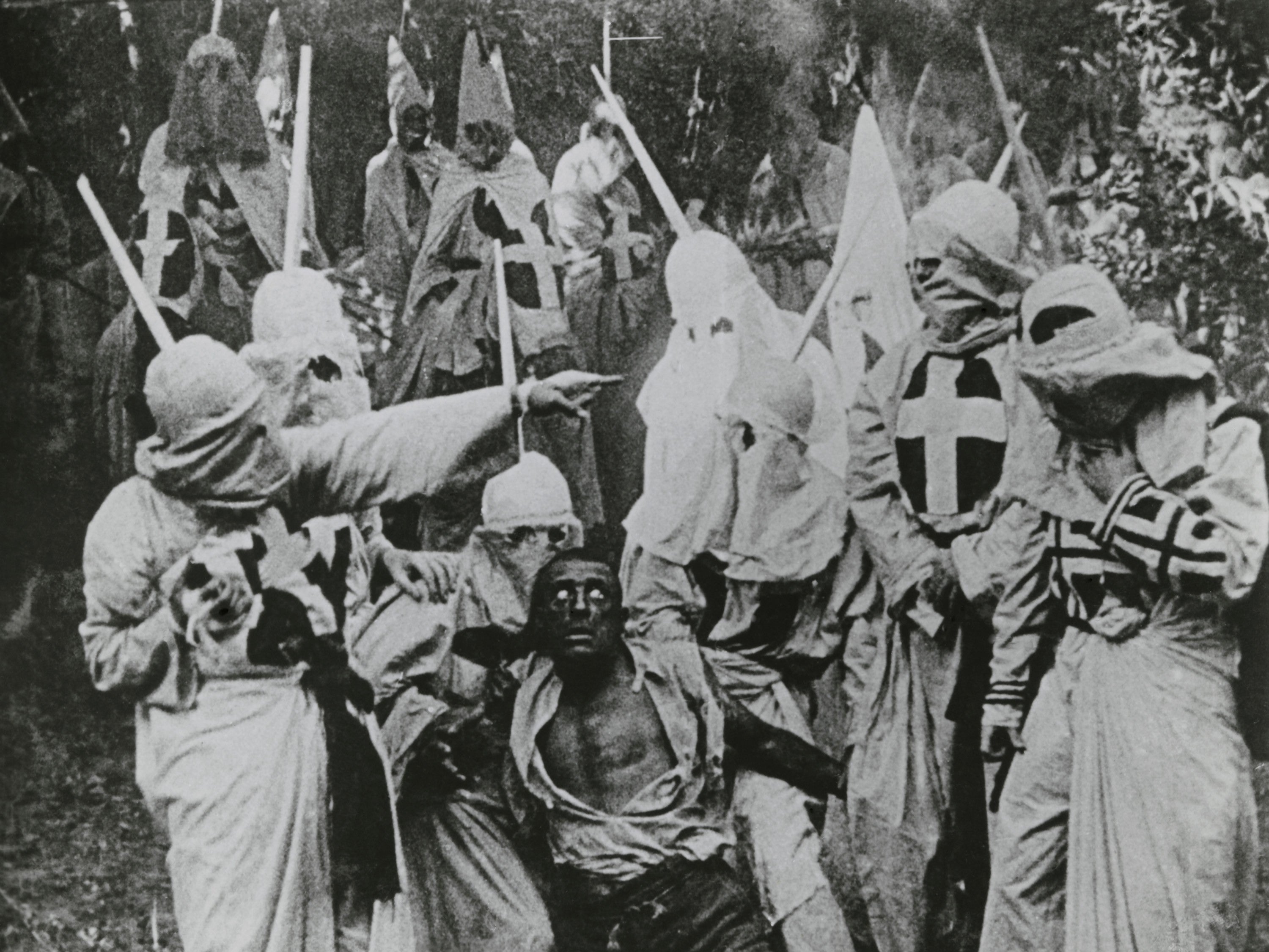 ‘The Birth of a Nation’ depicts a lynching as just punishment