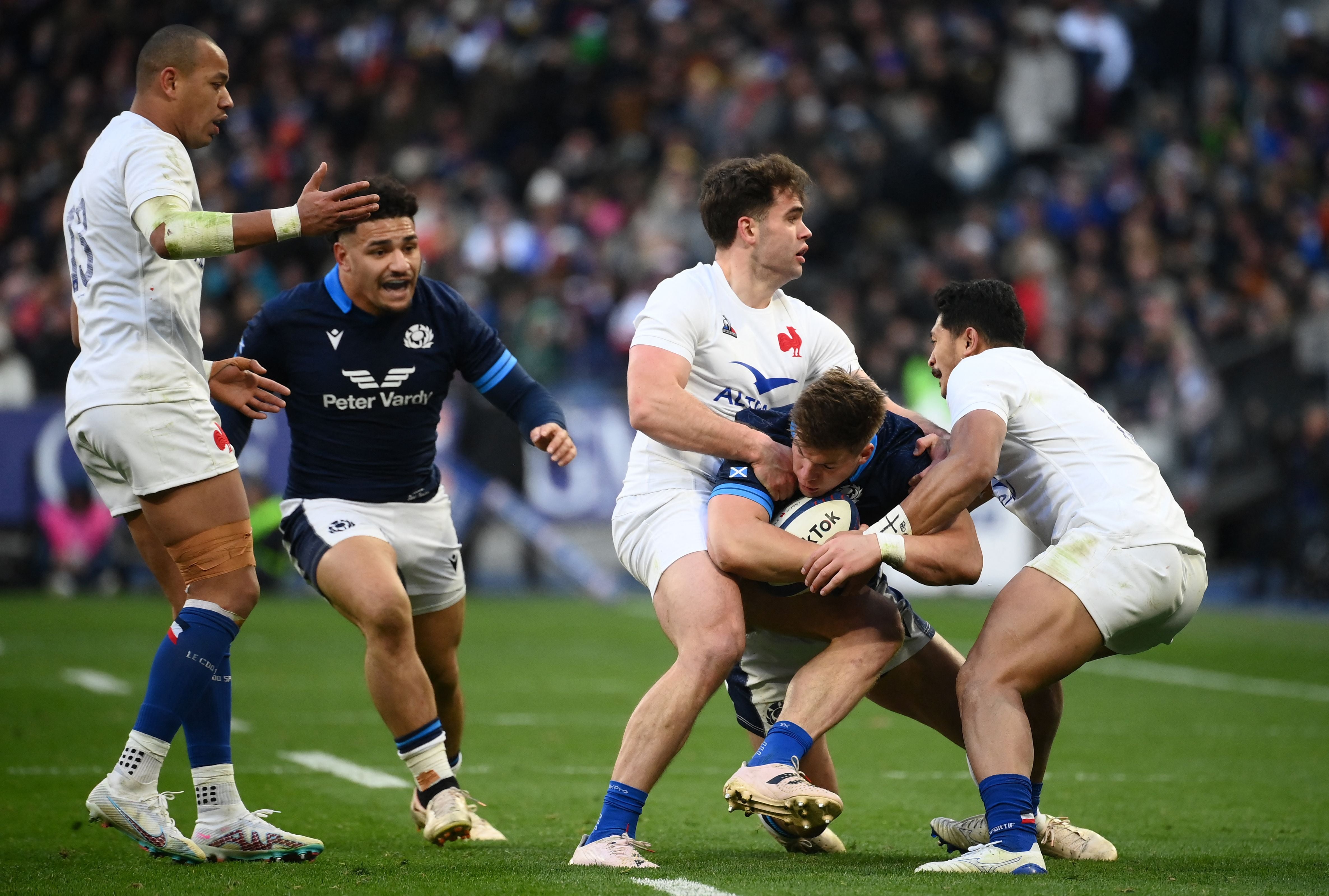 France are physically dominant tacklers under the watch of defence coach Shaun Edwards