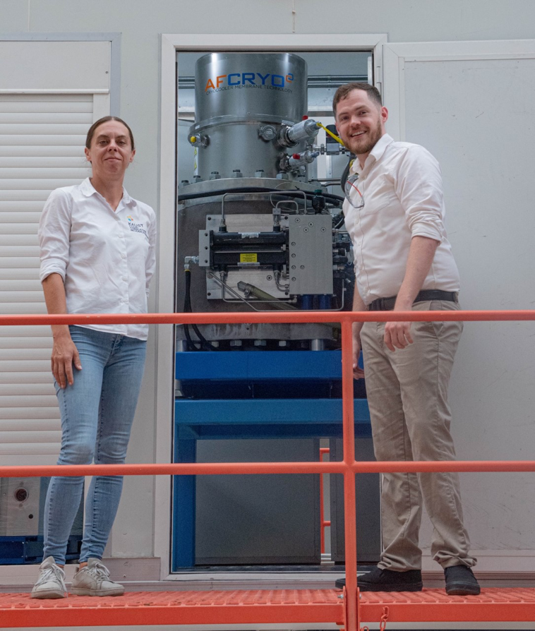 KAUST scientists Martina Nagl and Chris Wagstaff pose with the bolt-on retrofit kit used for cryogenic carbon capture