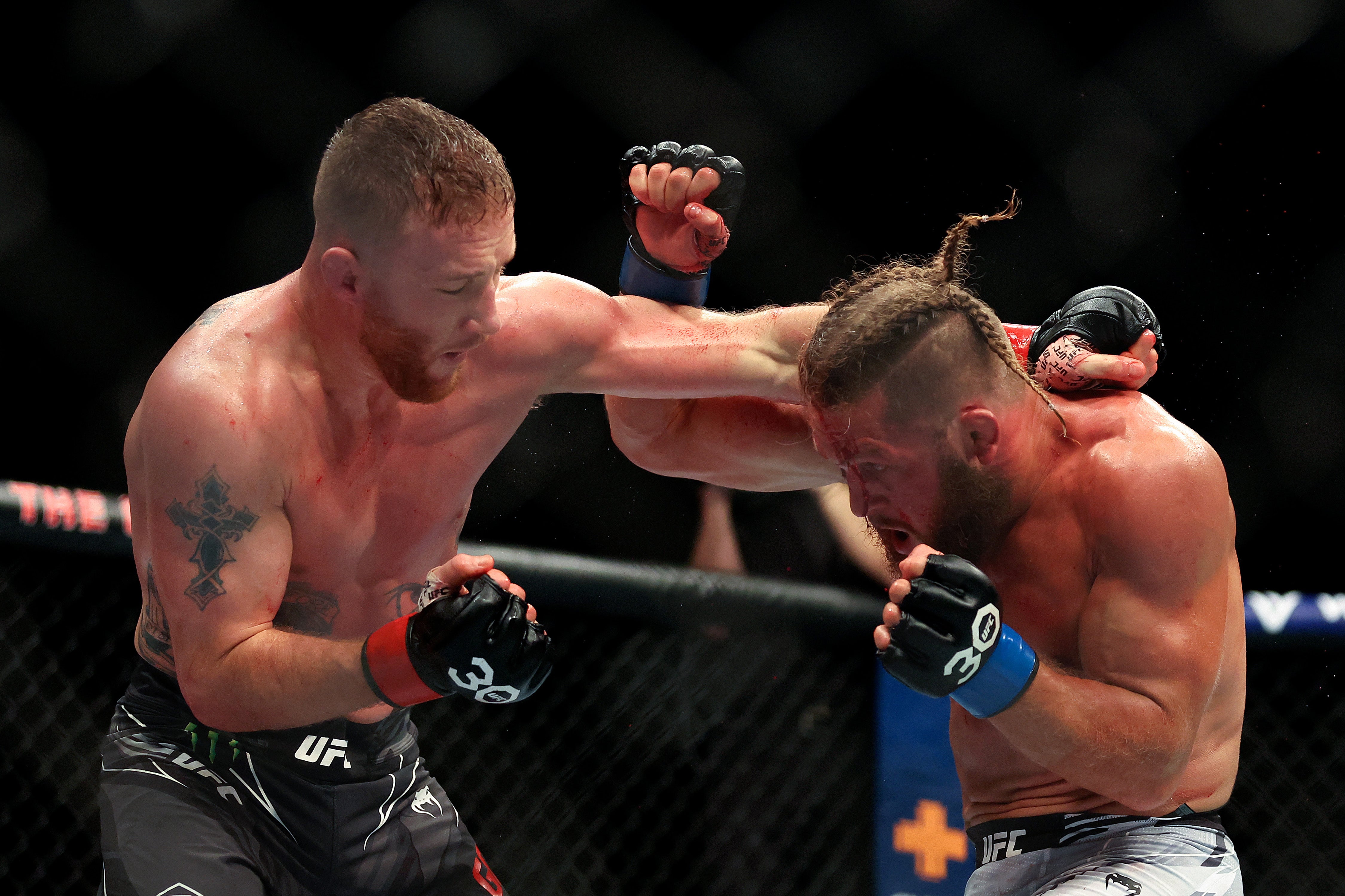 Justin Gaethje (left) narrowly outpointed Rafael Fiziev in the co-main event