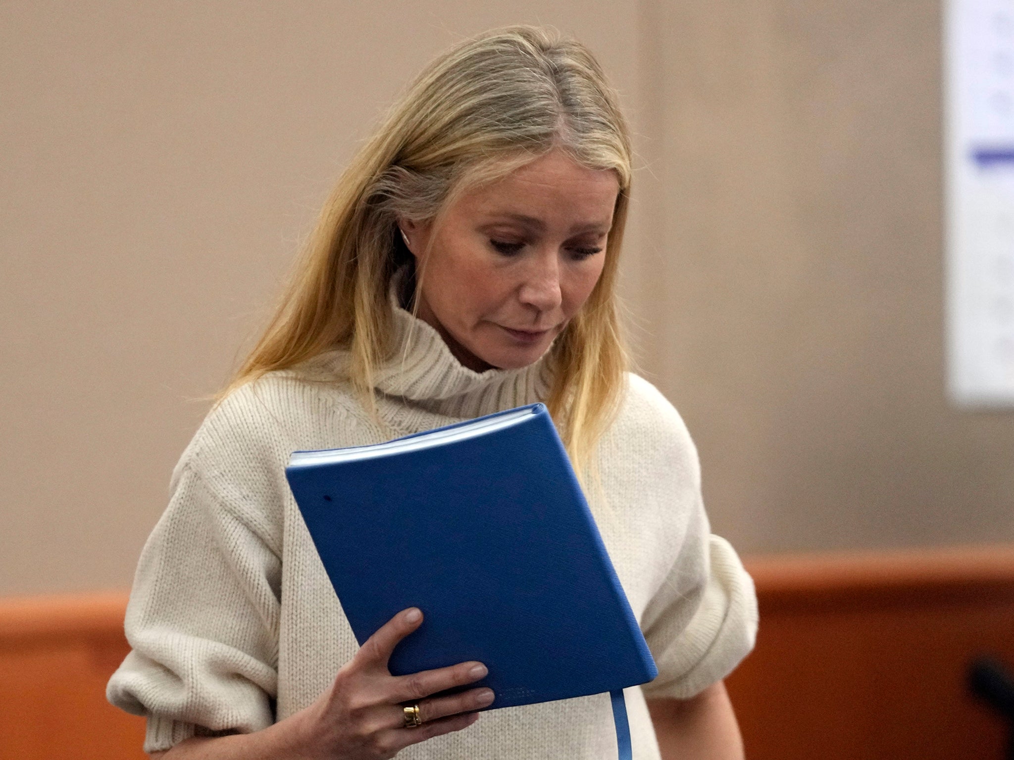 Gwyneth Paltrow exits the courtroom