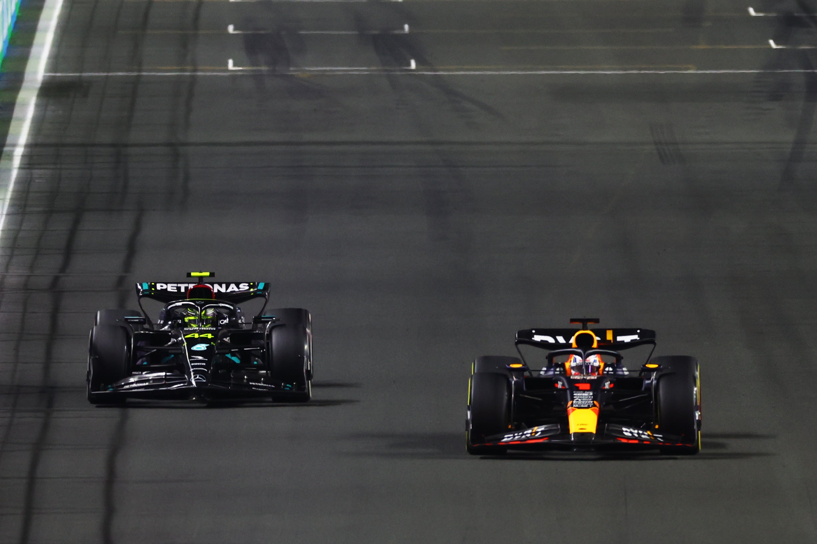 Lewis Hamilton was powerless as Max Verstappen stormed past him in Jeddah