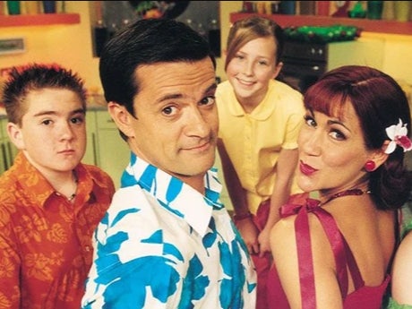 My Parents are Aliens children reunite for grown-up photo that’ll make you feel very old