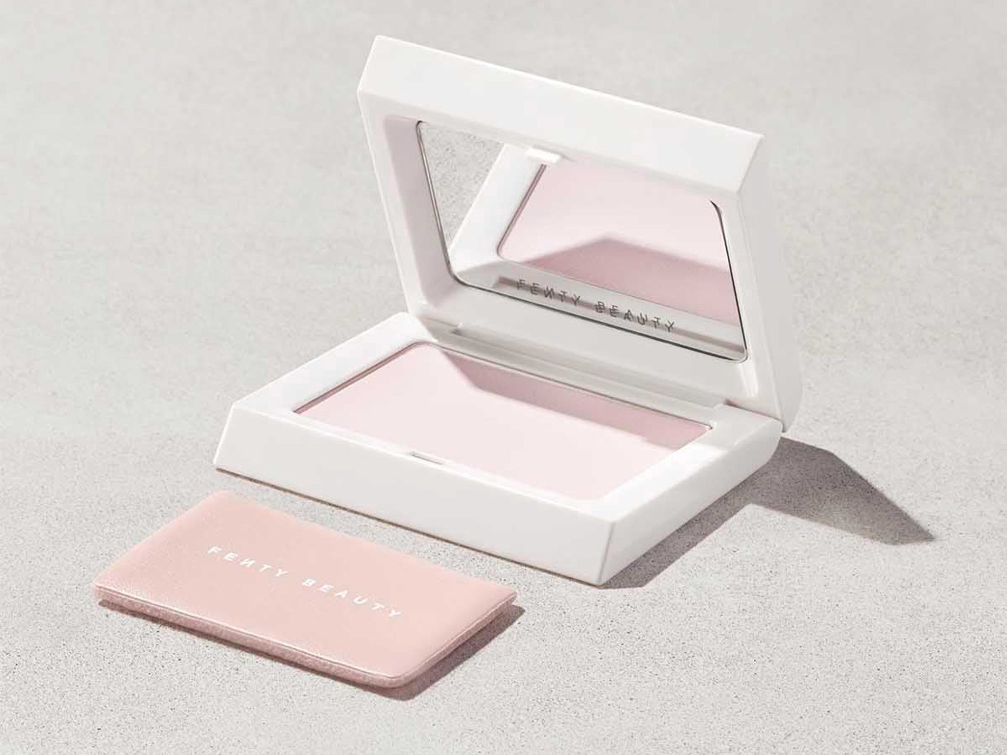 Fenty Beauty invisimatte instant setting and blotting powder