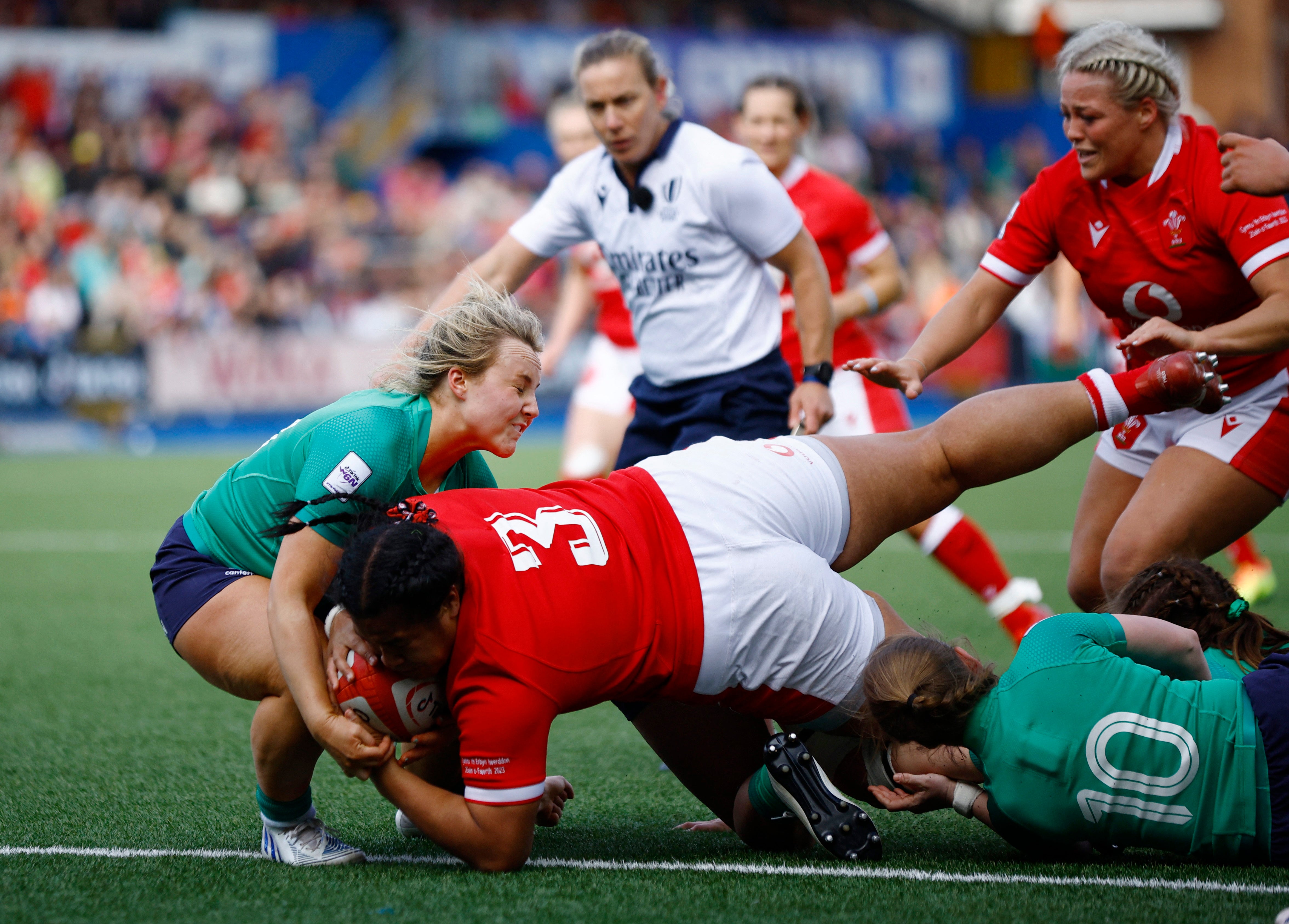 Wales' Sisilia Tuipulotu scores their fifth try