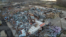 Mississippi meteorologist breaks down over tornado hit