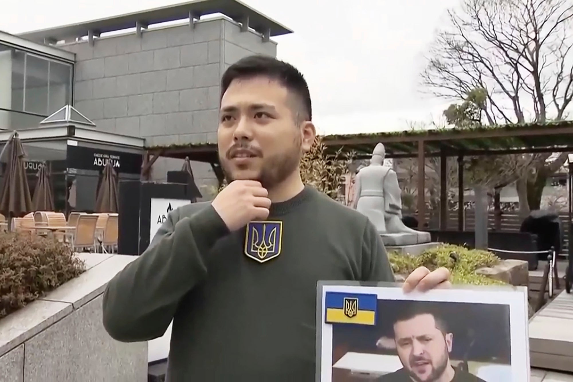 Japan Ukraine Zelenskyy Lookalike