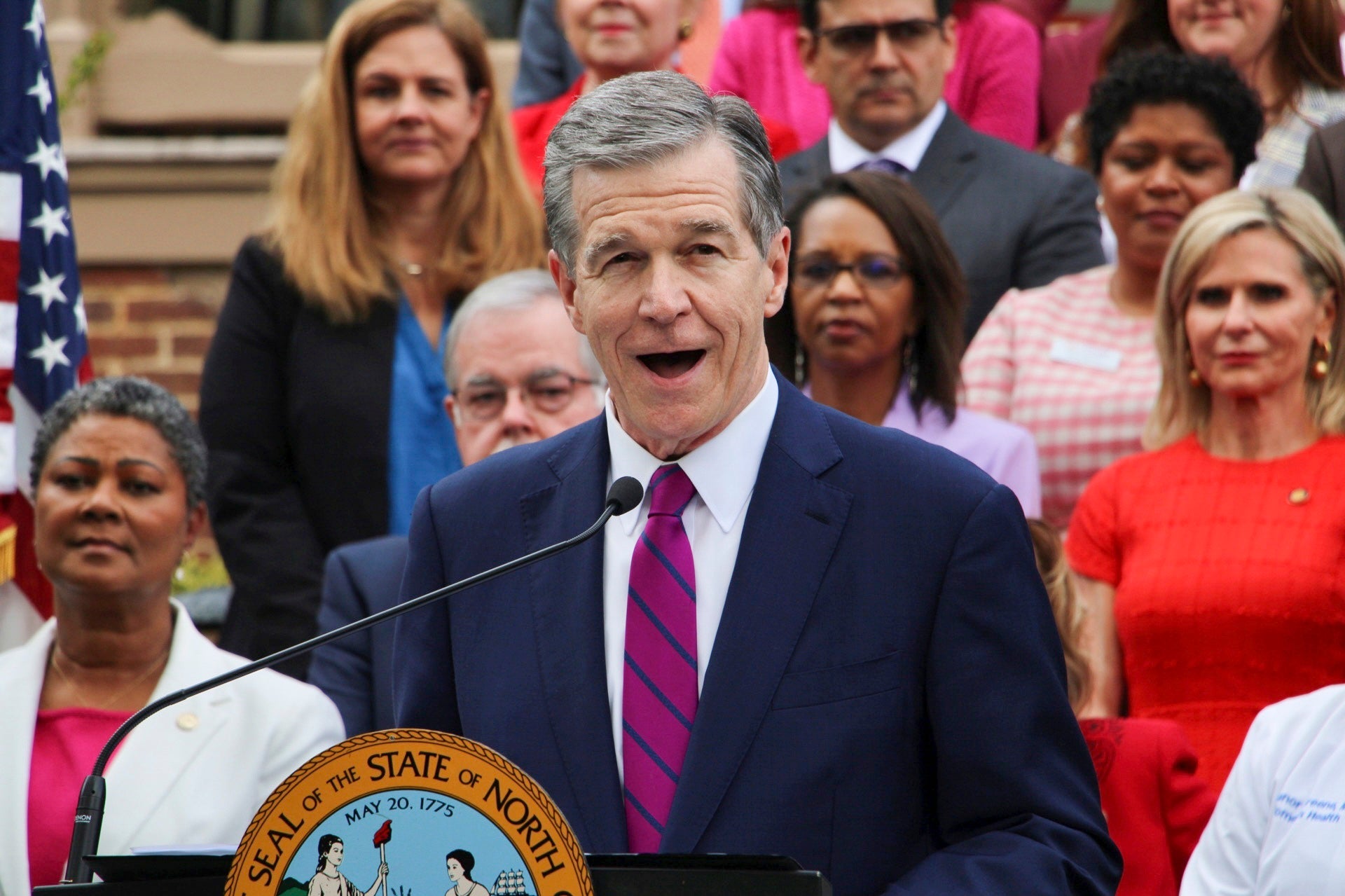 N. Carolina governor signs Medicaid expansion bill into law