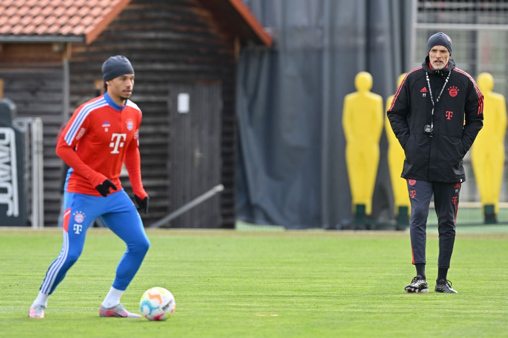 Tuchel watches Sane at a Bayern training session