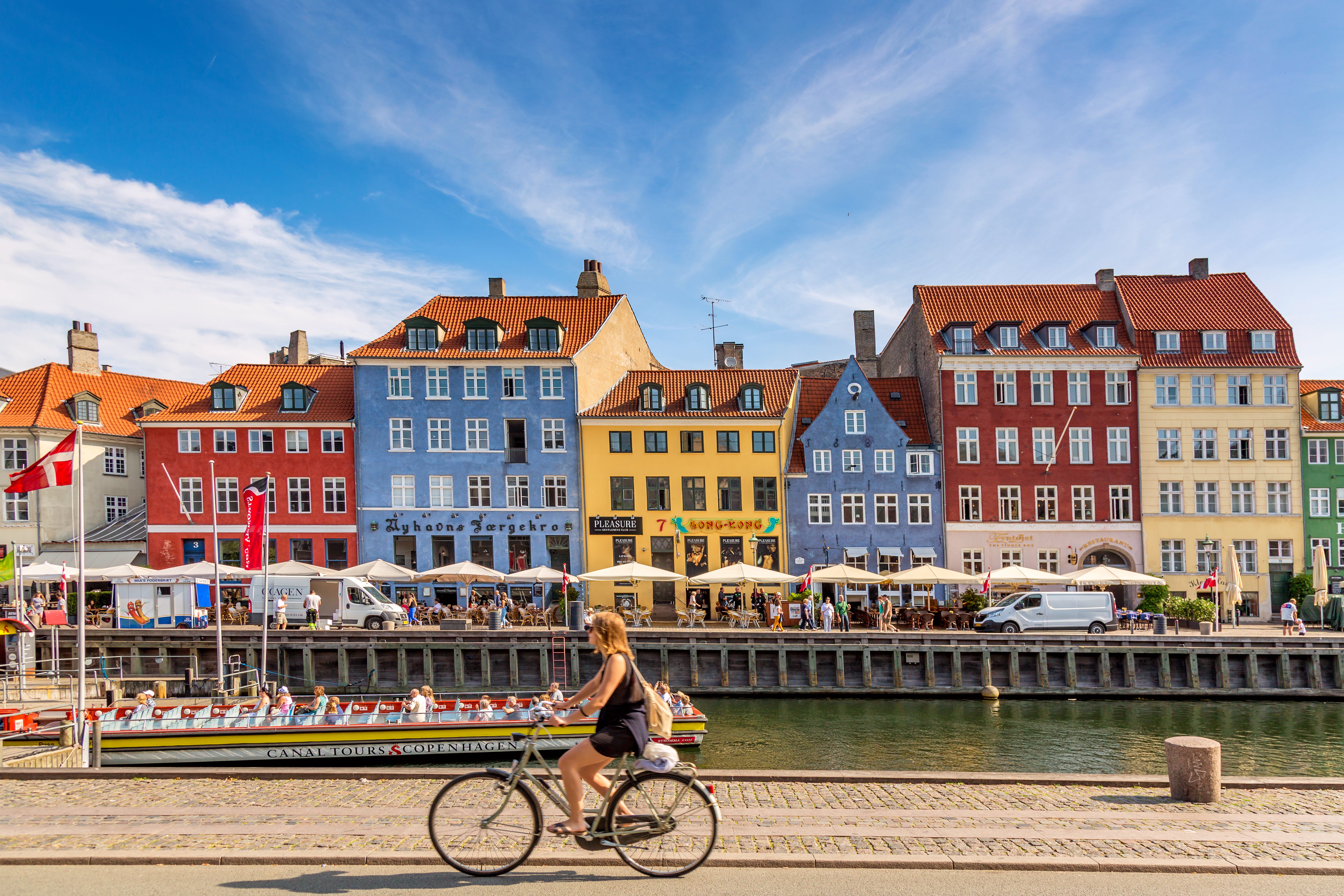 There are extensive bike paths for cycling along the Copenhagen waterways