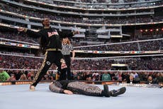 Snoop Dogg steps in at last second during WrestleMania