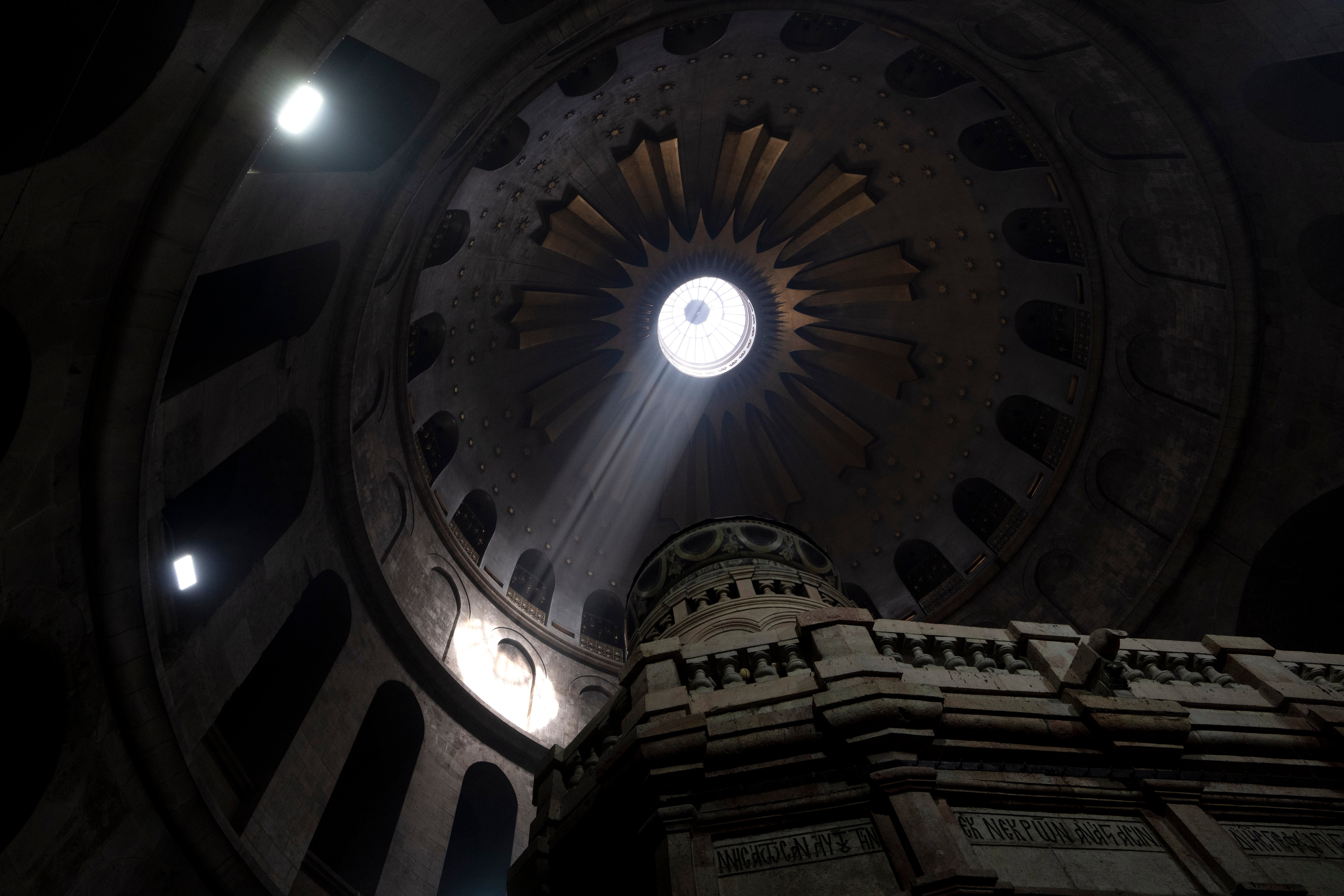 What’s behind the Israeli Ramadan raids on Al-Aqsa mosque?