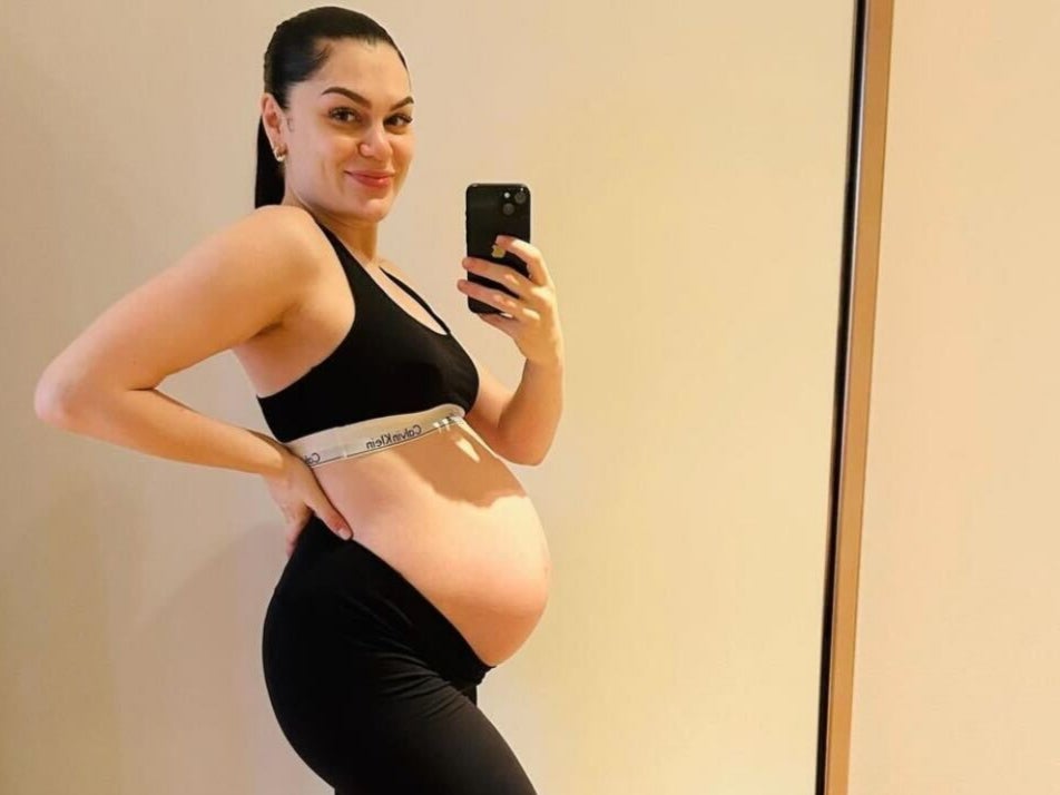 Jessie J shows off her baby bump as she approaches her due date