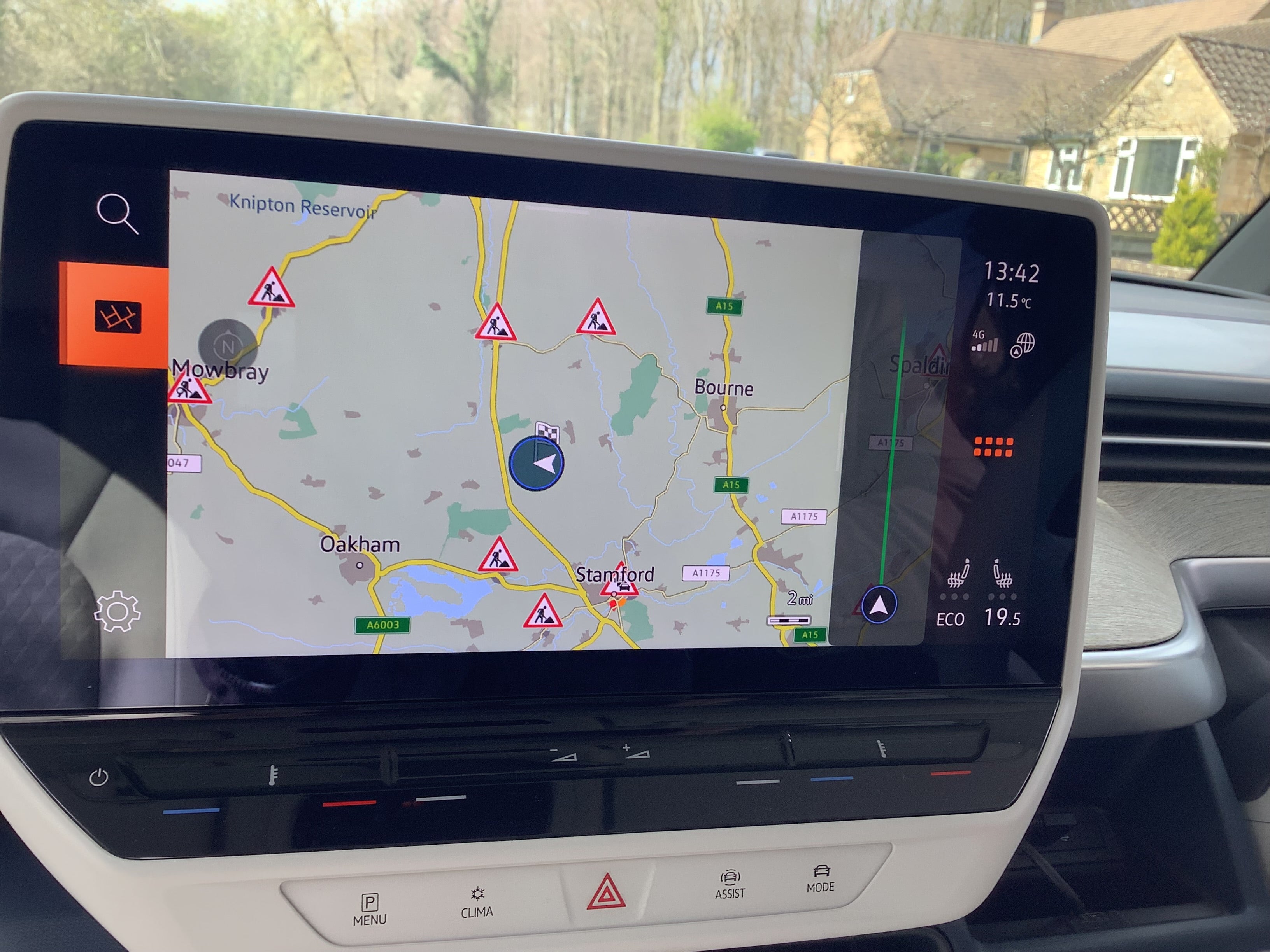 Buzz is lumbered with VW’s usual touchscreen controls