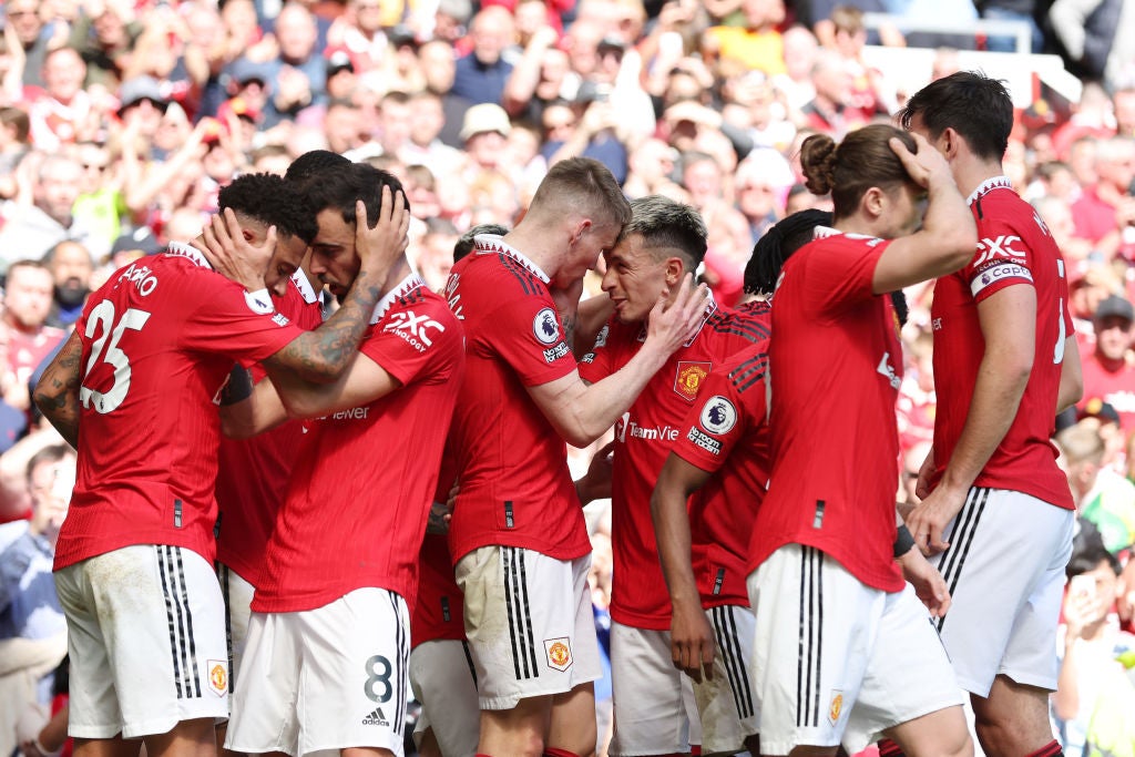 United celebrate McTominay’s opener