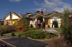 Houses and cars damaged after multiple tornadoes in New Zealand