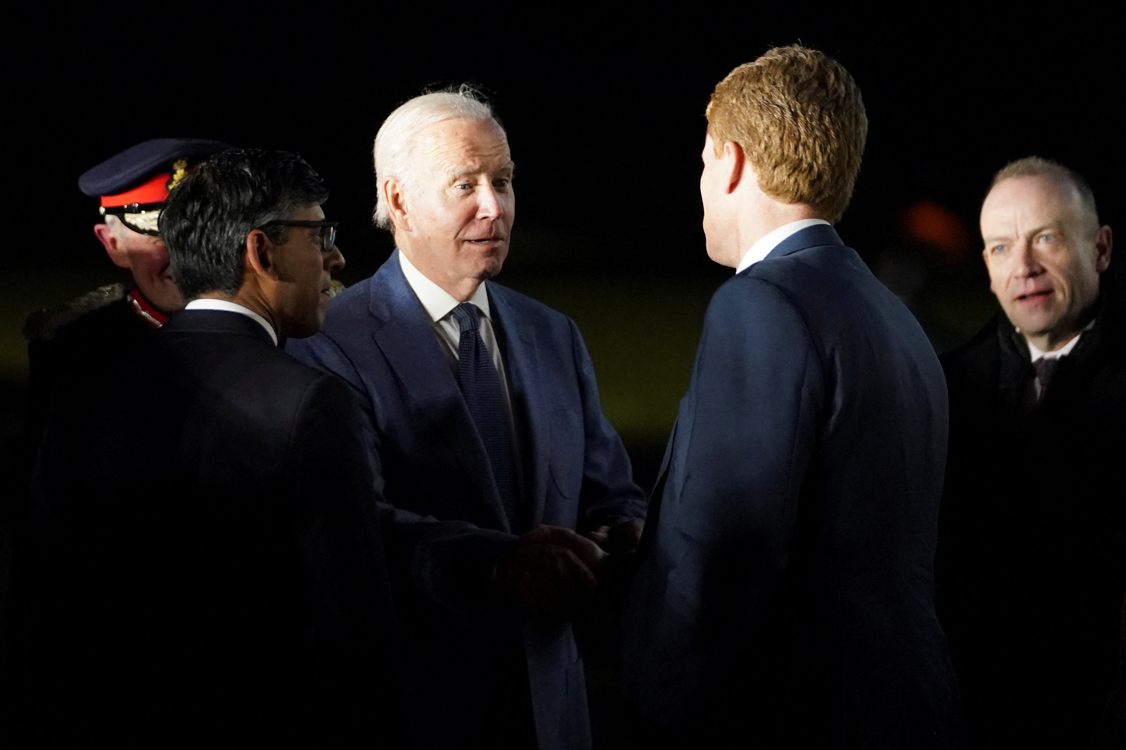 The US president, flanked by Mr Sunak, meets with Robert Kennedy