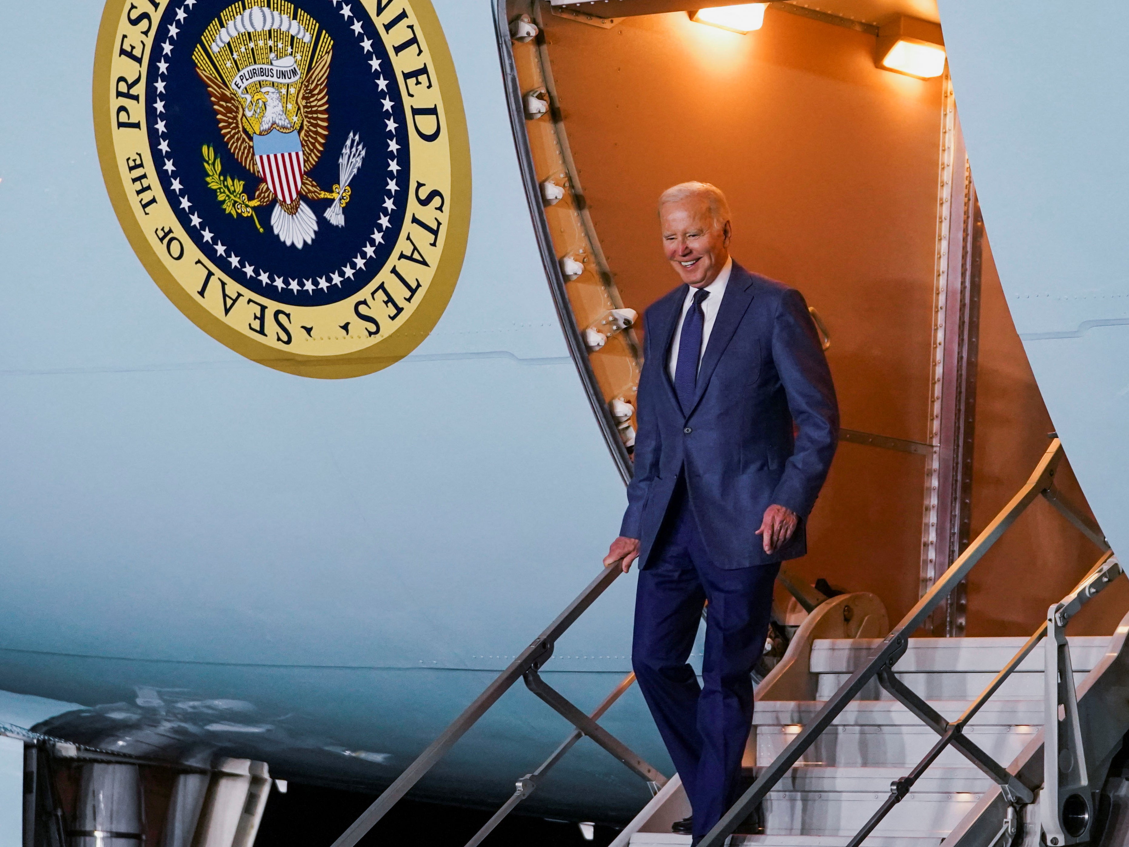 Joe Biden arrives in Northern Ireland