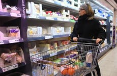 More foreign workers needed to tackle food prices, industry chiefs tell No 10