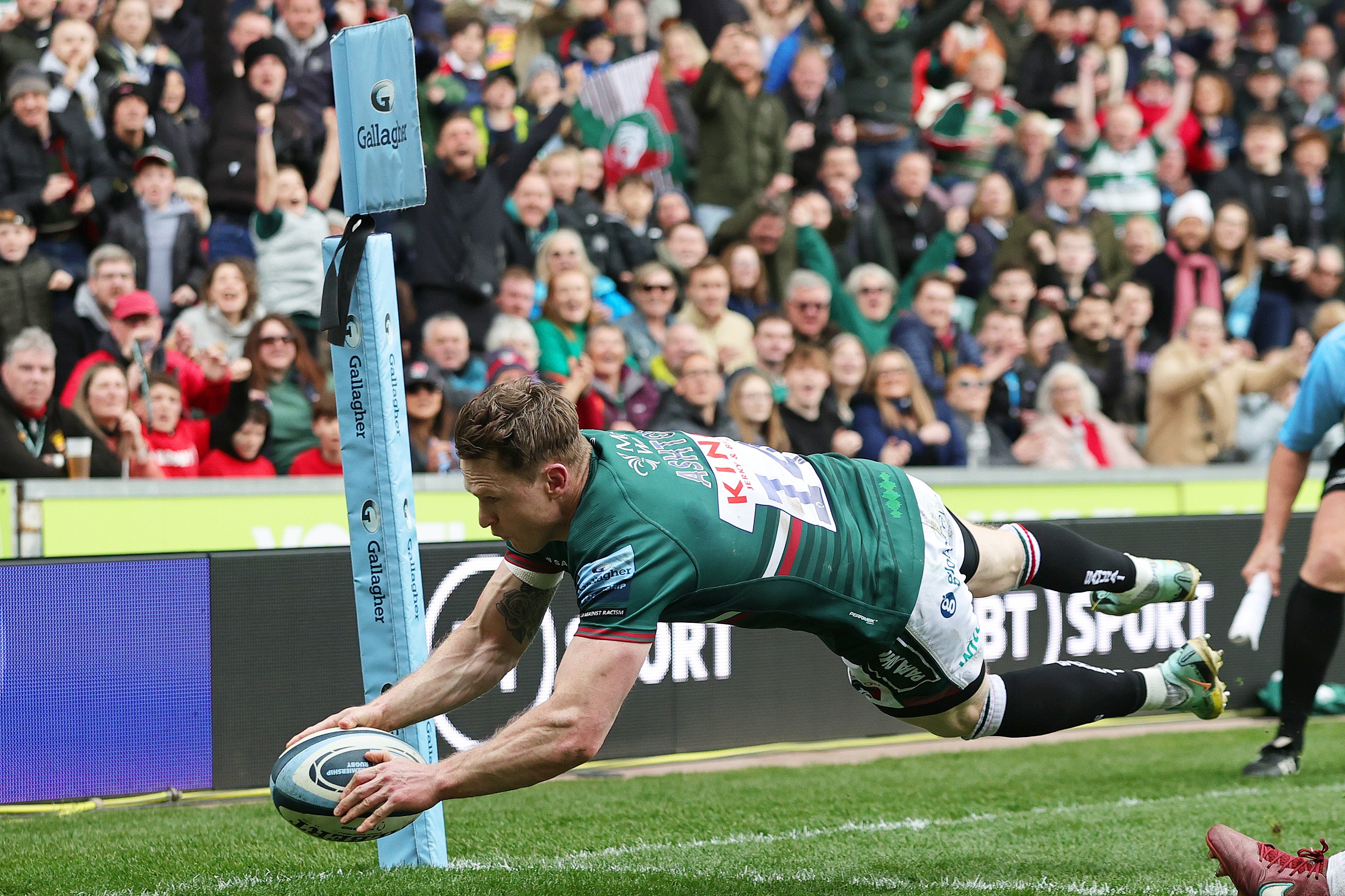 Ashton’s finishing ability has made him a Premiership Rugby legend