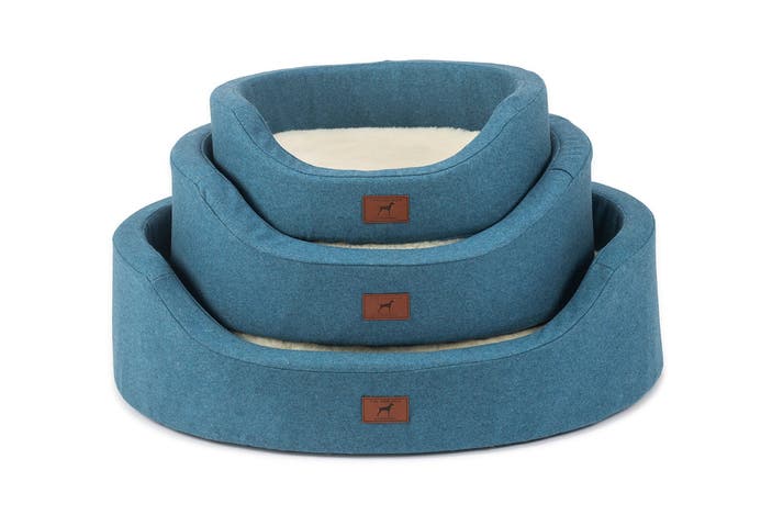 The Red Dog Company oval bed