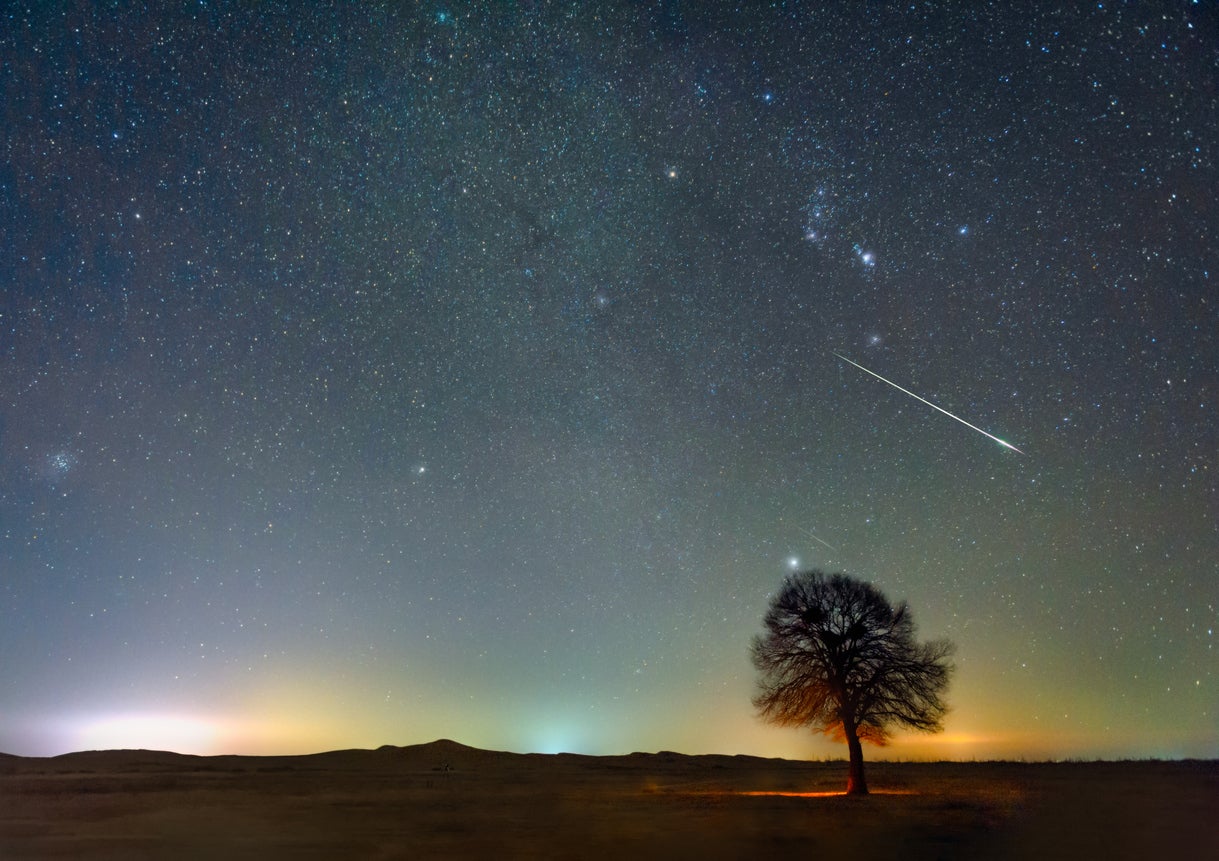 A photo of the 2020 Geminid shower from the Kubuqi Desert in Inner Mongolia, China