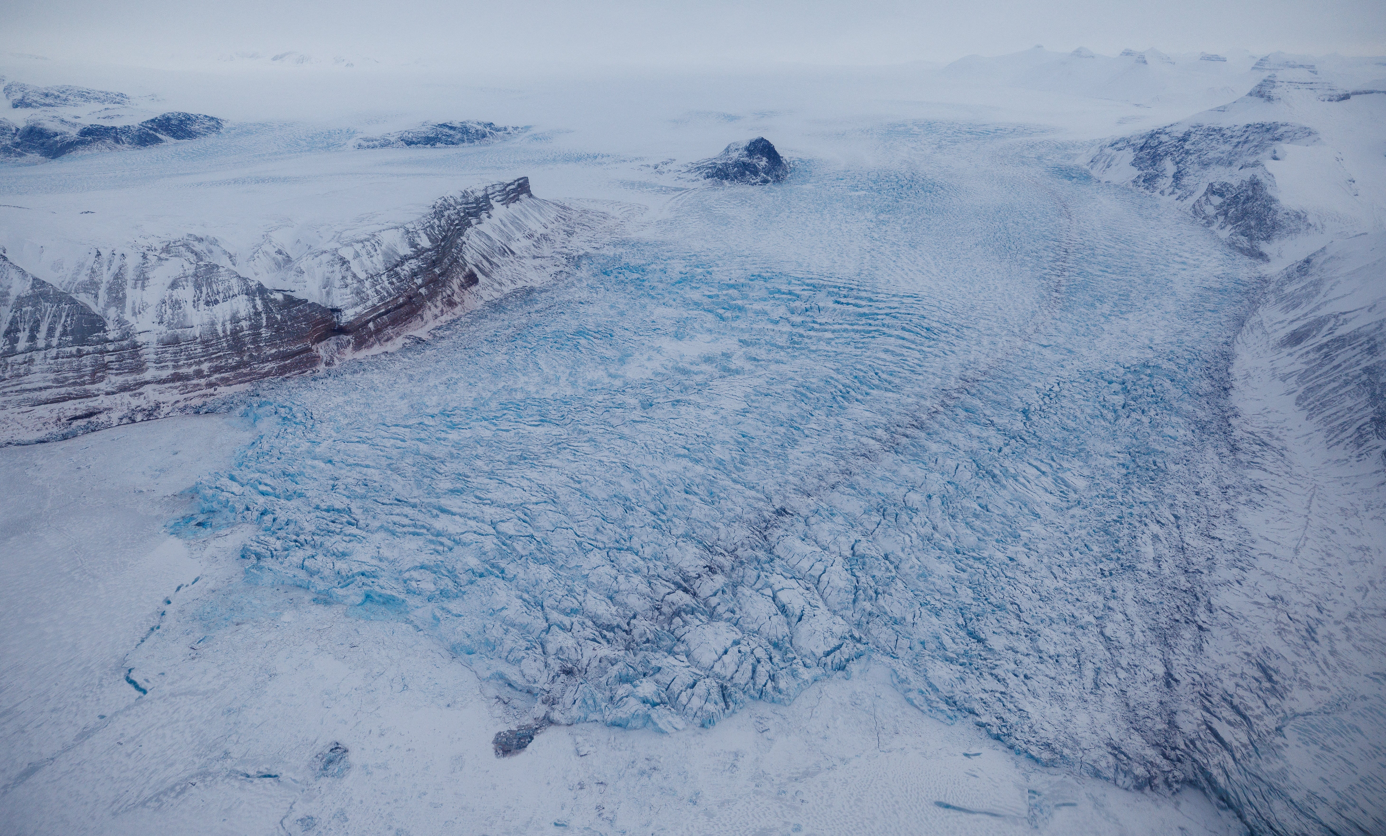 The Kronebreen glacier