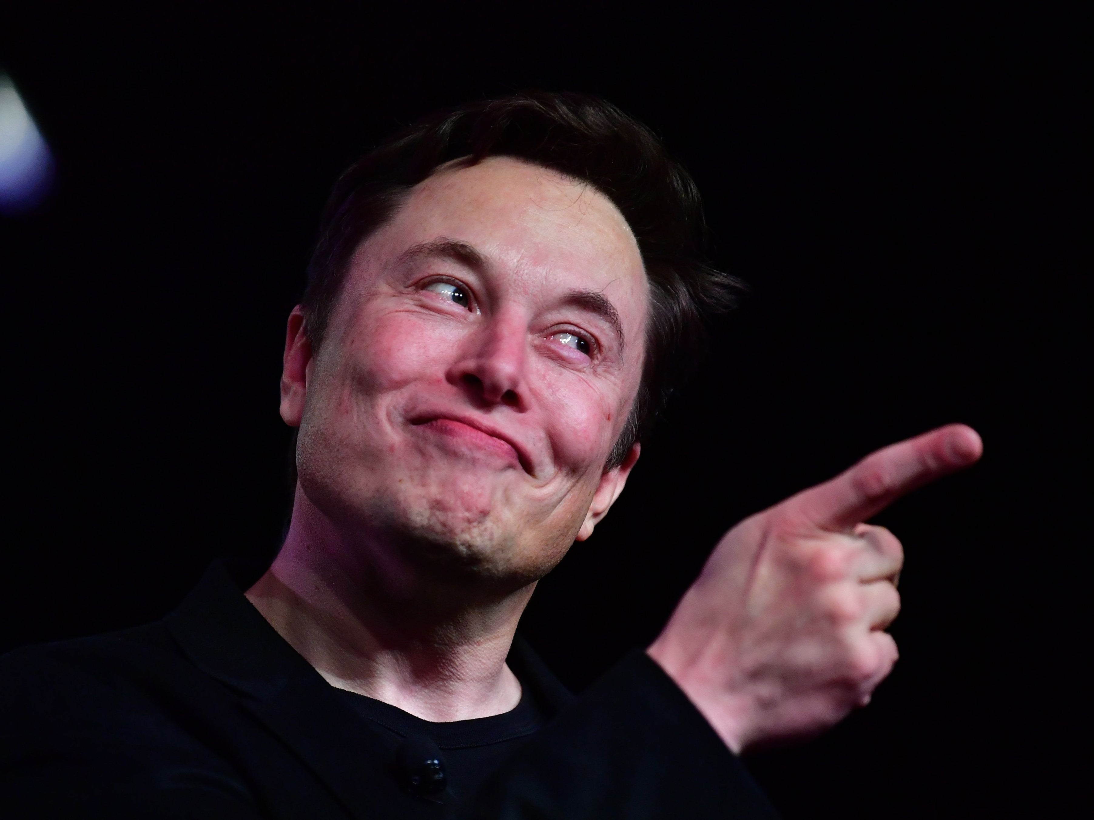 Elon Musk is ‘trolling’ some celebrities by paying for their Twitter Blue subscription