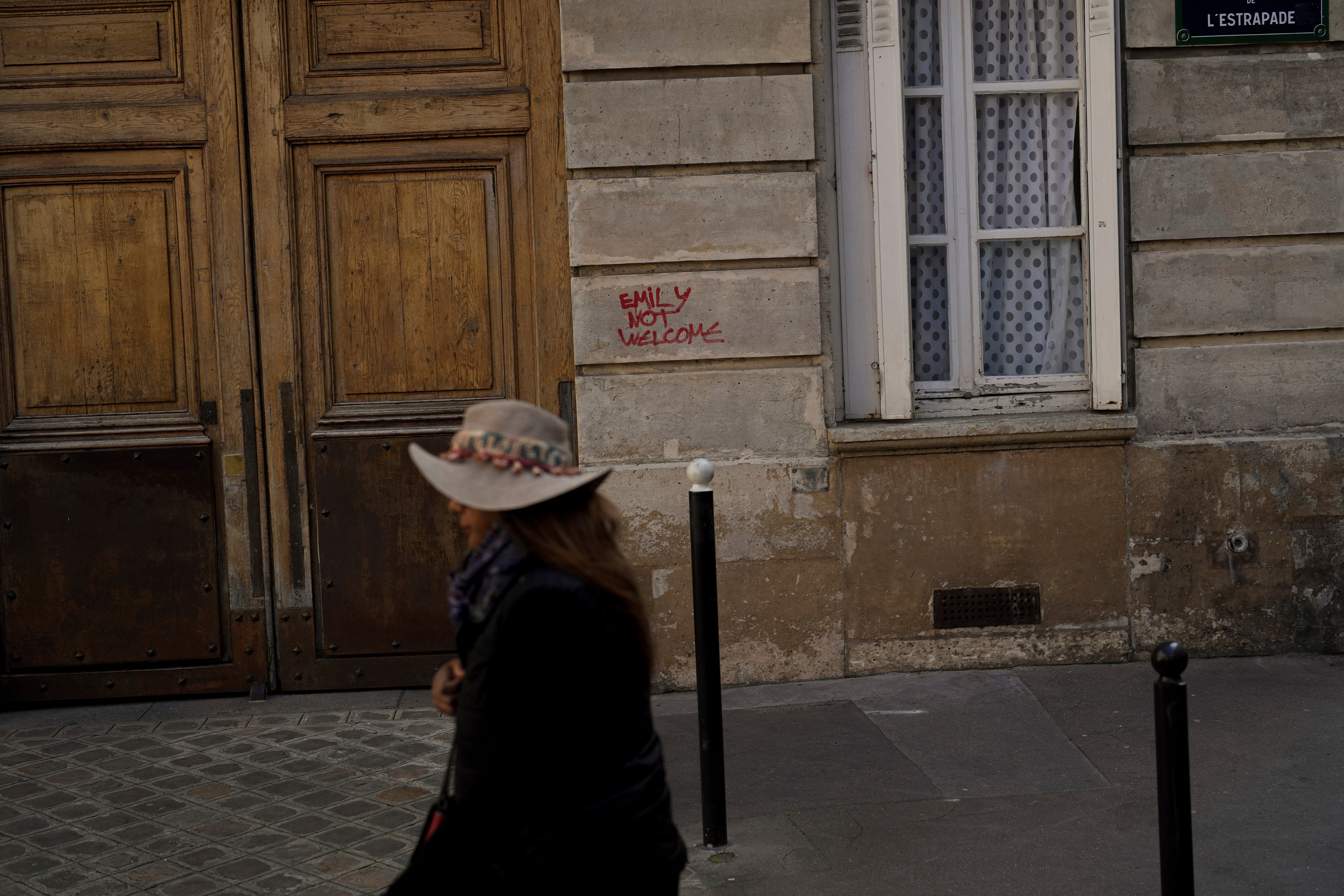 France Emily's Paris