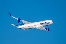 United plane makes emergency landing after cockpit window opens mid-flight