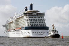 Cruise line let passenger's body decompose, lawsuit says