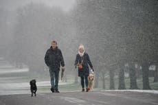 UK weather: Snow warning as wintry conditions sweep country