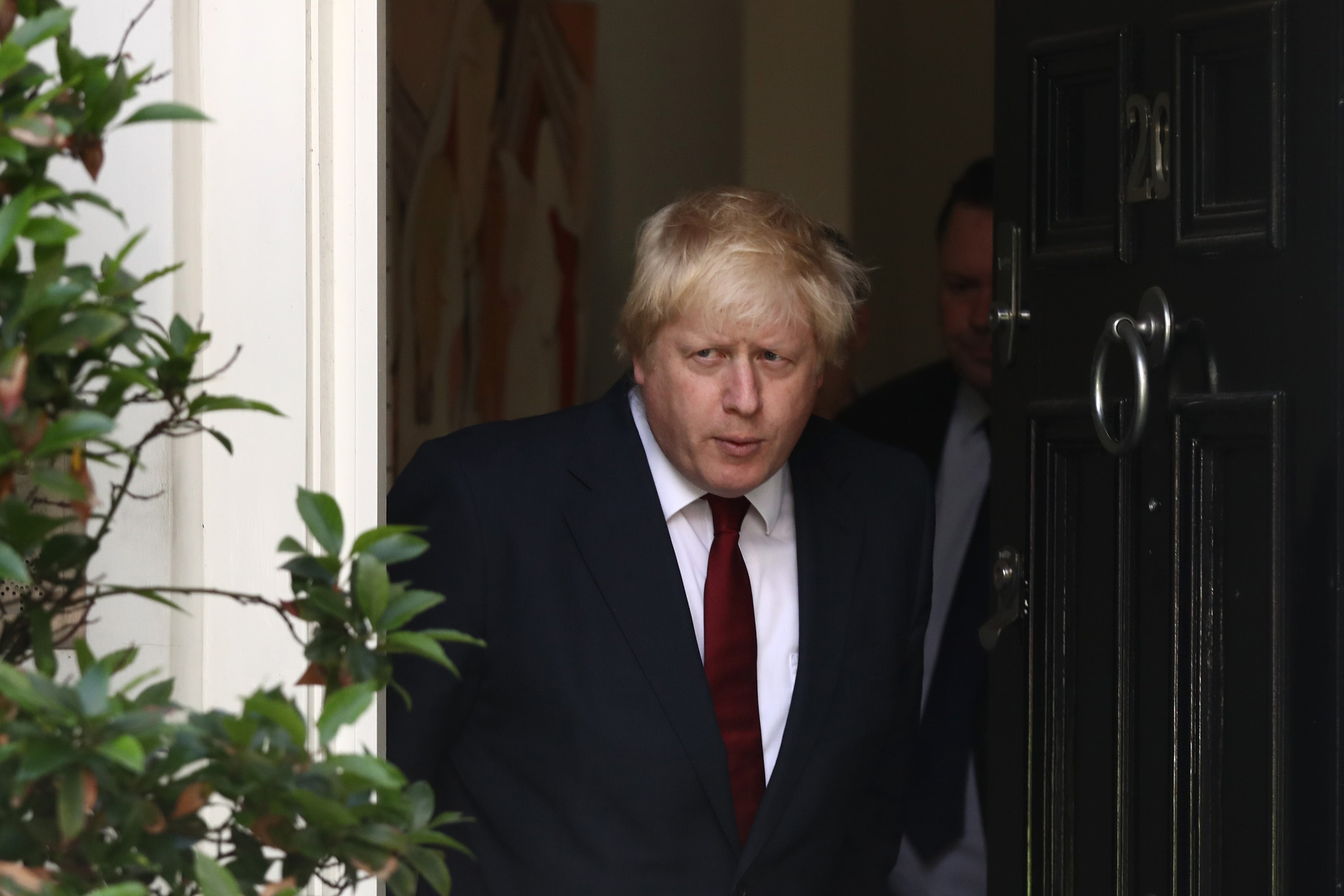 Johnson leaves his London home on morning of 24 June 2016