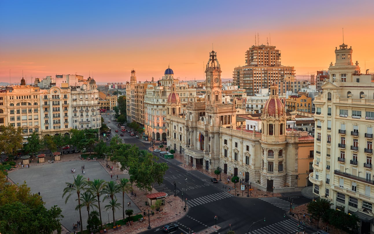 Valencia’s main square and town hall