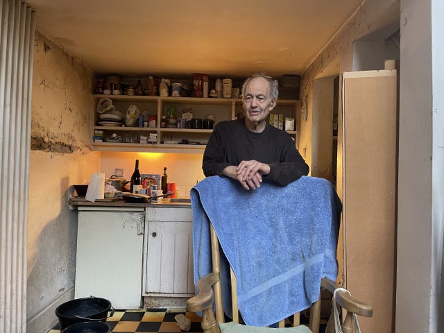 <p>Frank Auerbach in his studio in November last year</p>
