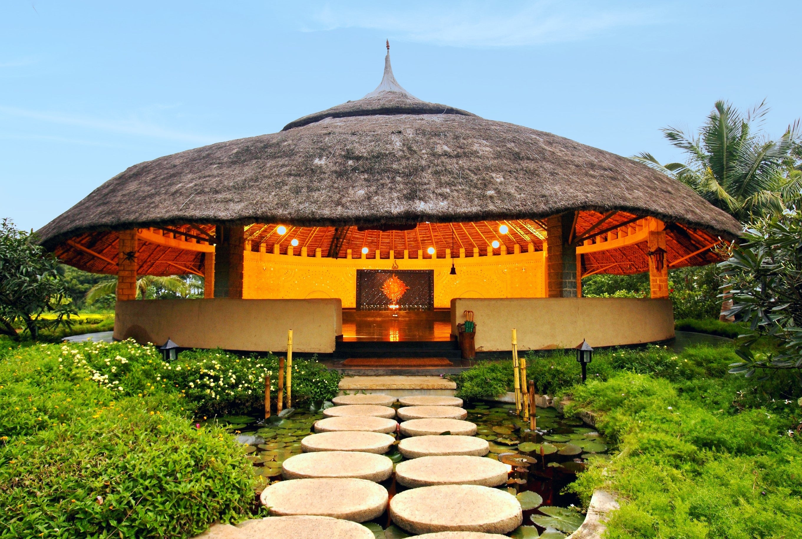 The yoga hall at the SOUKYA spa resort where King Charles has visited