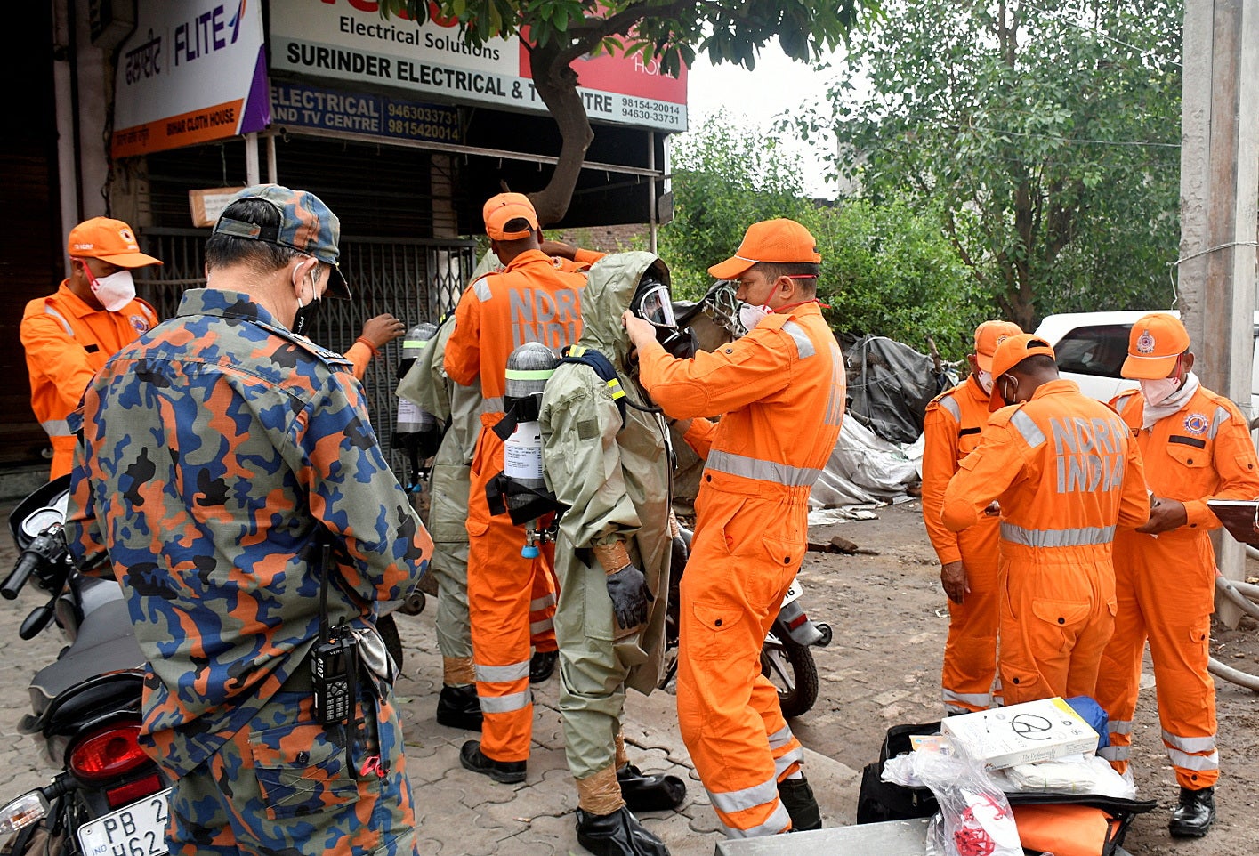 Area was sealed after several people collased due to gas leak in Ludhiana Punjab