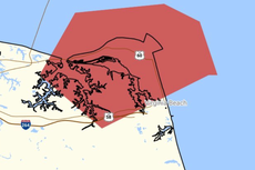 Tornado tears through Virginia Beach damaging dozens of homes
