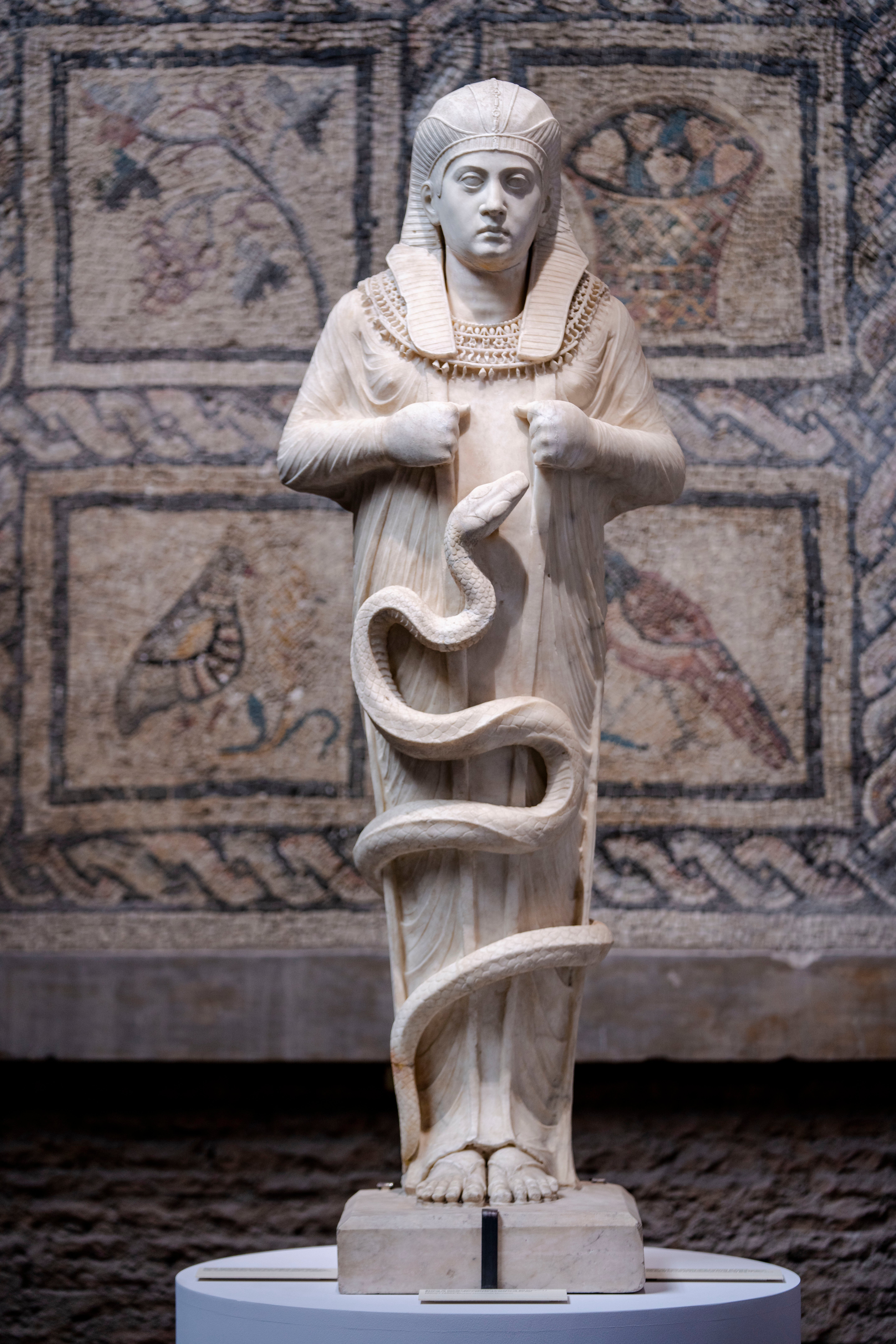 Italy Ancient Roots Exhibit