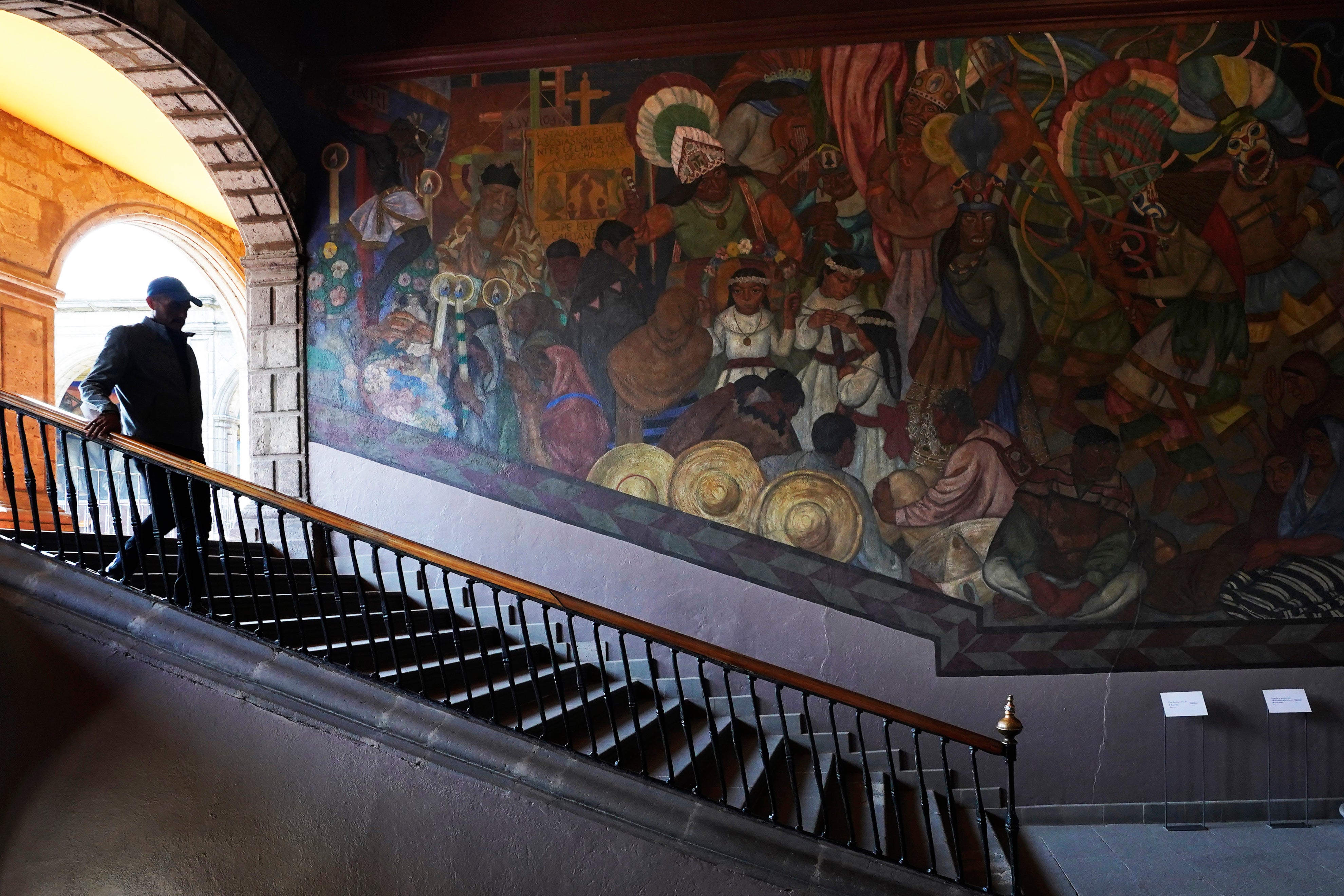 Mexico A Century of Muralism