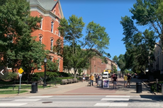 Iowa stabbings – latest: Manhunt underway as three men stabbed near University of Iowa